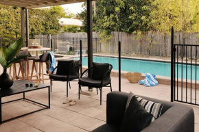 Belli Street by Noosa Secret Destinations - Short Walk to Hastings St